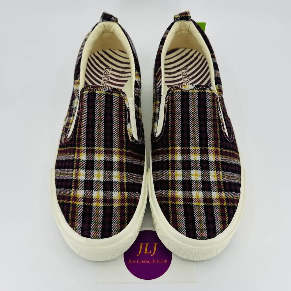 Taos Women's Rubber Soul Burgundy Plaid Canvas Slip On Comfort Sneakers Size 7.5